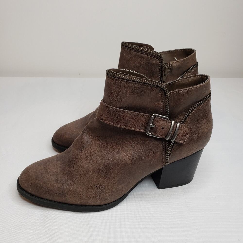 American Rag Milly Bootie - Picture 3 of 8